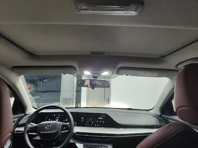 Changan Eado — Фото автомобиля 17