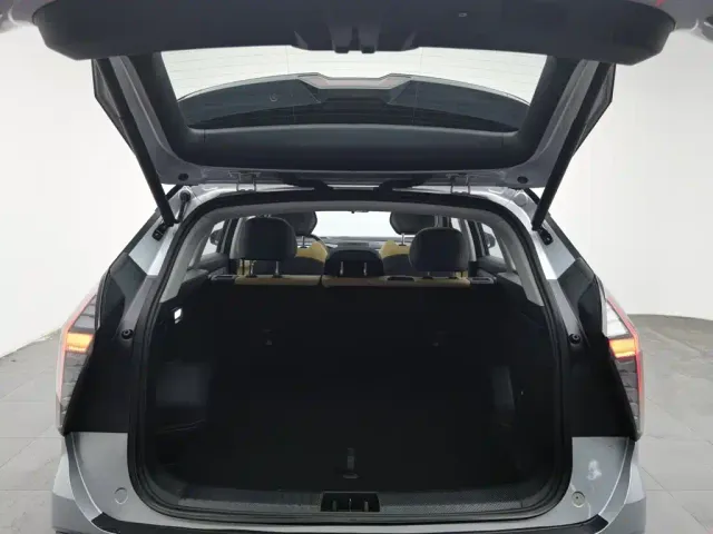 Geely Boyue L — Фото автомобиля 16