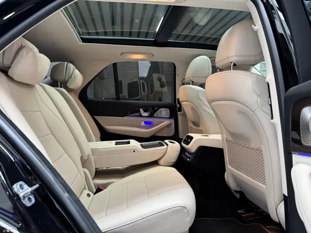 Mercedes-Benz GLE-Class — Фото автомобиля 20