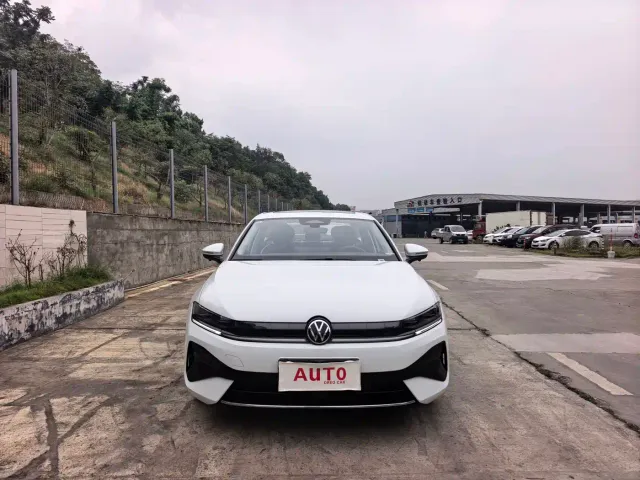 Volkswagen Sagitar — Фото автомобиля 2