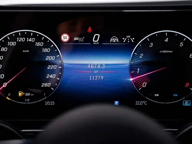 Mercedes-Benz GLE-Class — Фото автомобиля 16