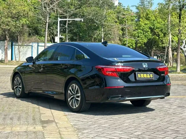Honda Inspire — Фото автомобиля 6