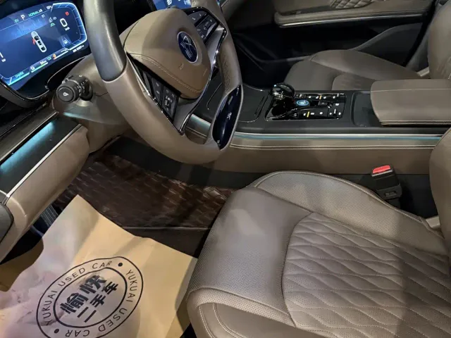 BYD Han — Фото автомобиля 9