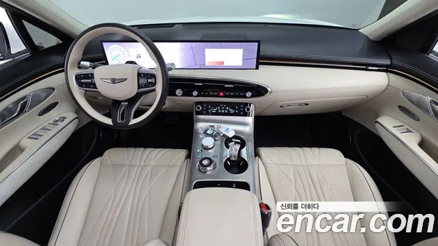 Фотография автомобиля — Genesis GV70 2.5T Бензин AWD