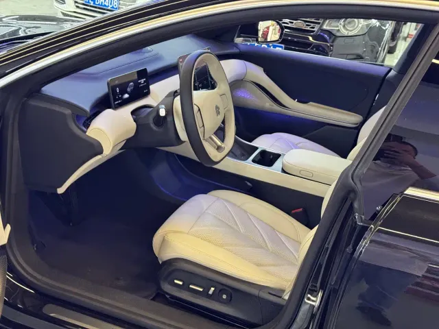 Nio ET5 Touring — Фото автомобиля 14