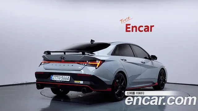 Hyundai Avante CN7 — Фото автомобиля 2