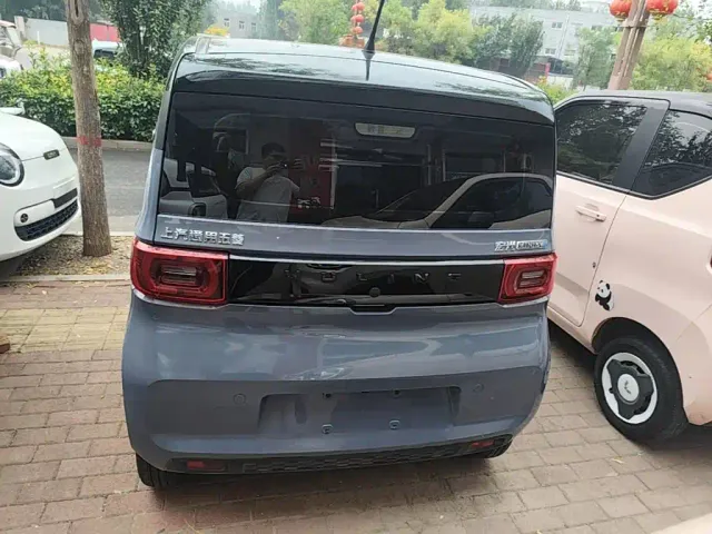 Wuling Hongguang Mini EV — Фото автомобиля 5