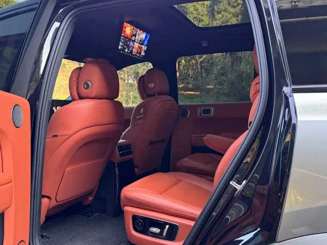 Li Auto L9 — Фото автомобиля 4