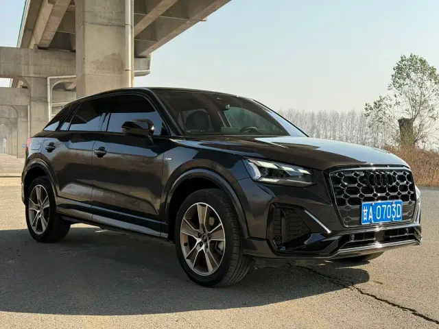 Фотография автомобиля — Audi Q2L