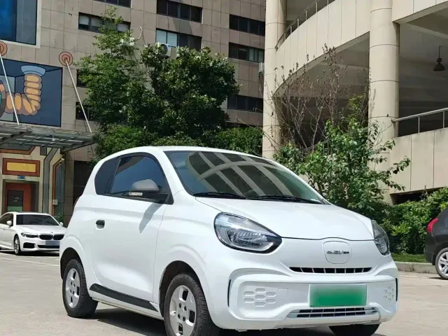 Roewe Clever — Фото автомобиля 3