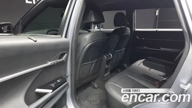 KG_Mobility_Ssangyong Torres Torres Бензин 1.5 2WD — Фото автомобиля 12