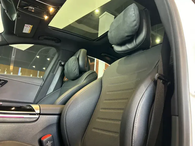 Mercedes-Benz C-Class — Фото автомобиля 11