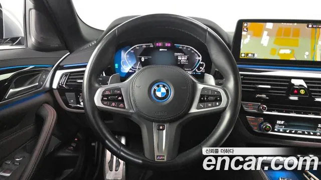 BMW 5 Series G30 — Фото автомобиля 19