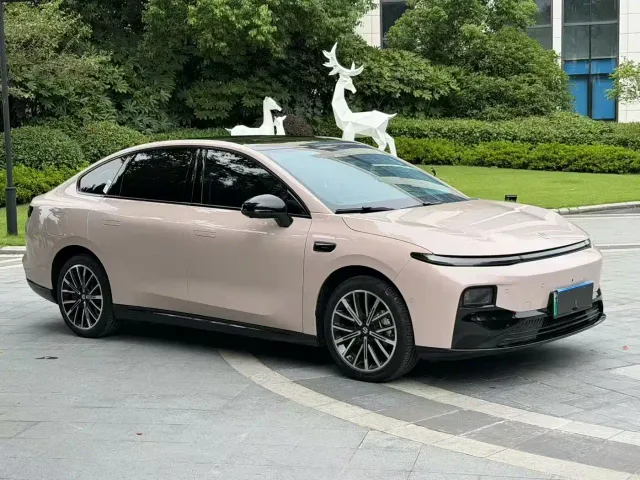 Leapmotor B01 — Фото автомобиля 3