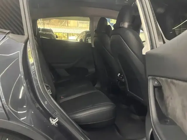 Tesla Model Y 2022 Facelift Rear-Wheel Drive Version — Фото автомобиля 5