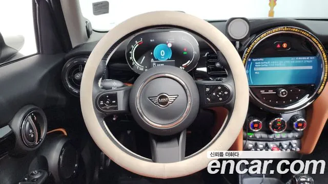 Mini Cooper — Фото автомобиля 14