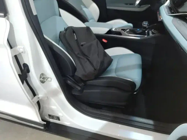 Geely Emgrand S — Фото автомобиля 24