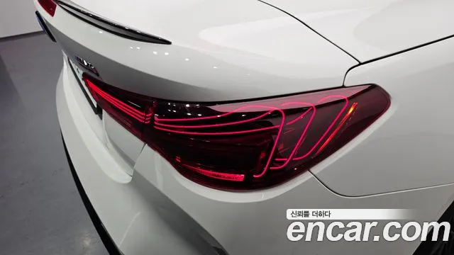 BMW M4 — Фото автомобиля 23