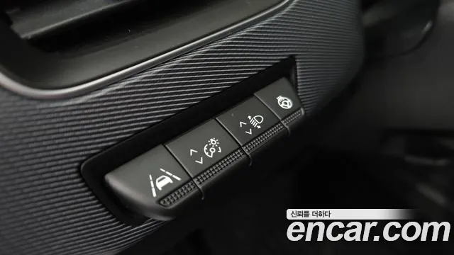 Renault Korea XM3 — Фото автомобиля 18