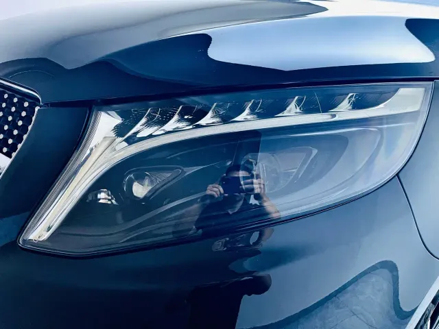 Mercedes-Benz V-Class — Фото автомобиля 22
