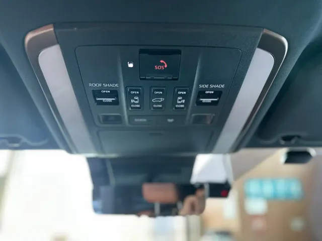 Toyota Alphard — Фото автомобиля 11