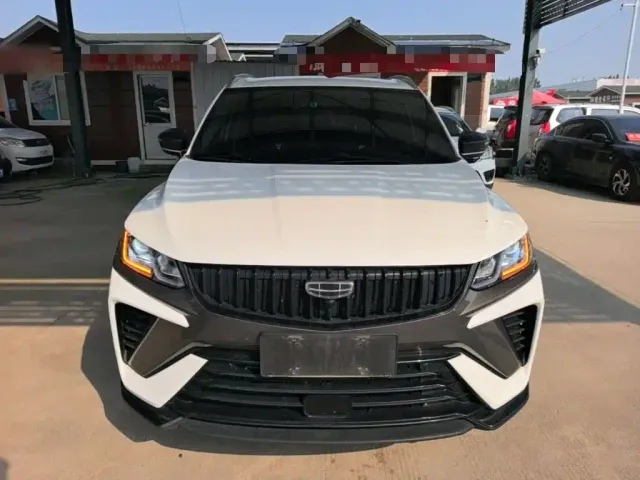 Geely Binyue — Фото автомобиля 2
