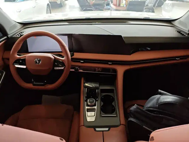 Changan CS75 Plus — Фото автомобиля 5