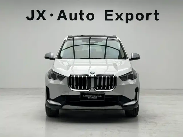 BMW X1 — Фото автомобиля 2