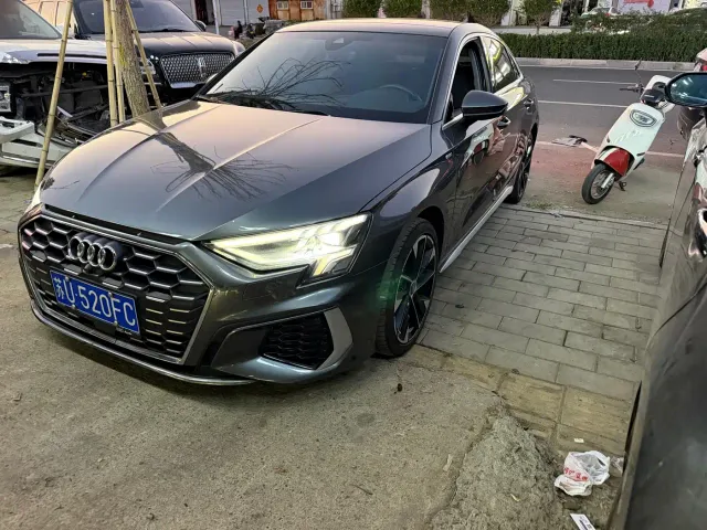 Фотография автомобиля — Audi A3