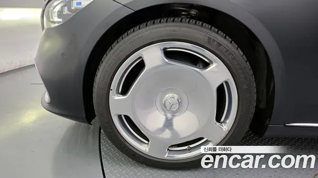 Mercedes-Benz S-Class — Фото автомобиля 5