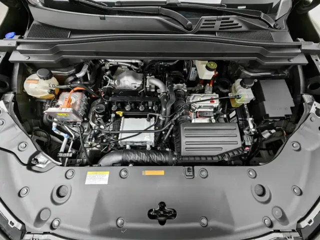 Dongfeng Aeolus L8 — Фото автомобиля 6