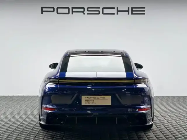 Porsche Panamera — Фото автомобиля 4