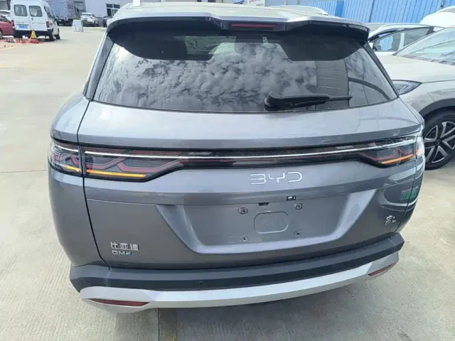 BYD Song L DM-i — Фото автомобиля 5