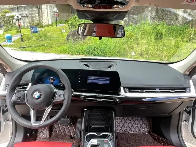 BMW X1 — Фото автомобиля 6