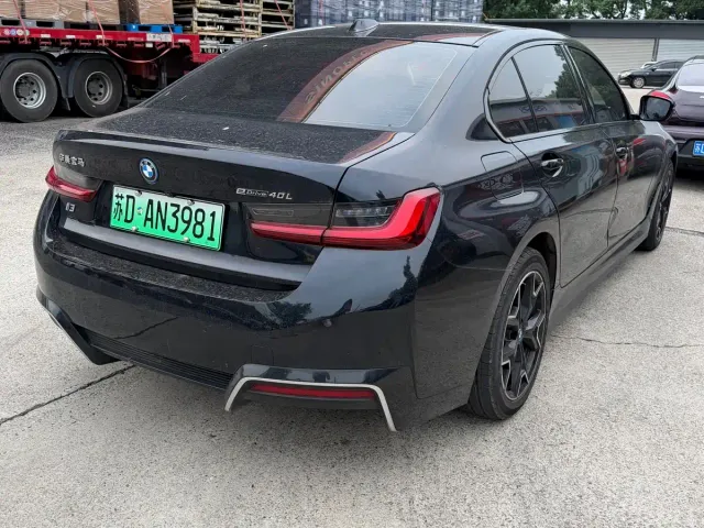 BMW i3 — Фото автомобиля 5