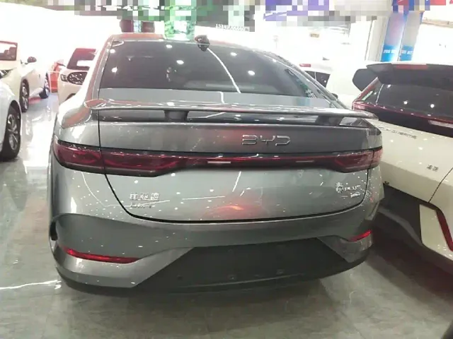 BYD Qin PLUS — Фото автомобиля 5