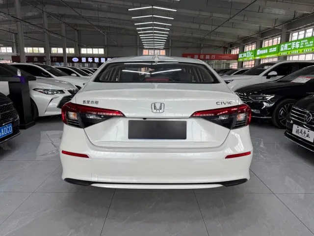 Honda Civic — Фото автомобиля 5