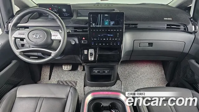 Hyundai Staria — Фото автомобиля 10