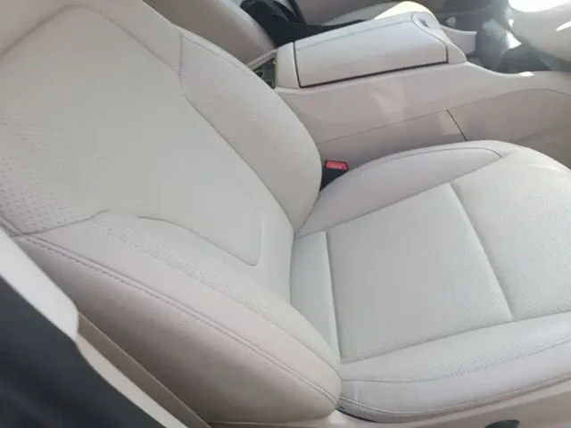 Mercedes-Benz V-Class — Фото автомобиля 18