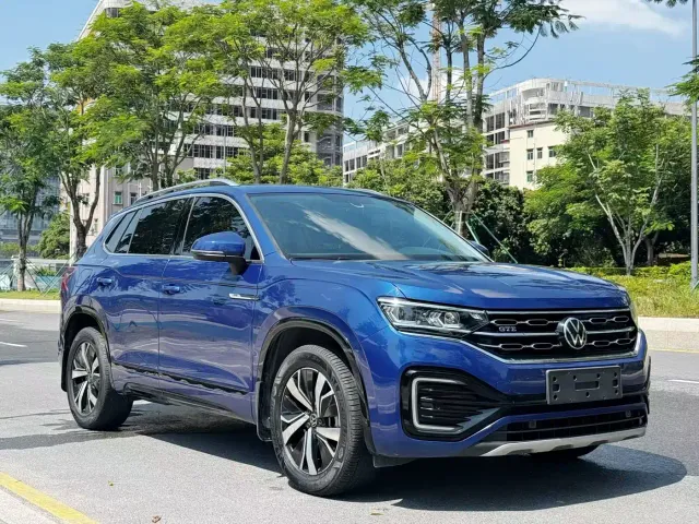 Volkswagen Tayron GTE Plug-in Hybrid — Фото автомобиля 3