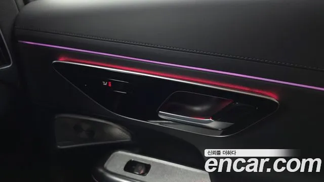Mercedes-Benz E-Class W214 — Фото автомобиля 18