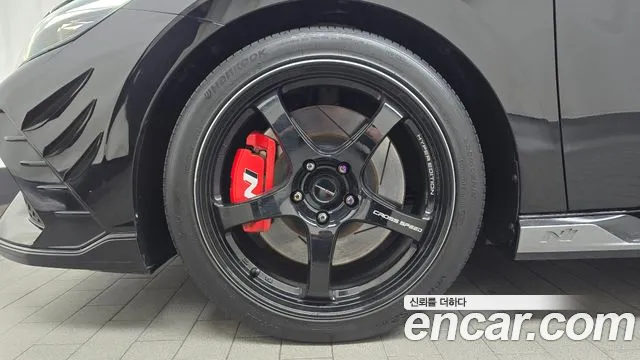 Hyundai Avante — Фото автомобиля 5