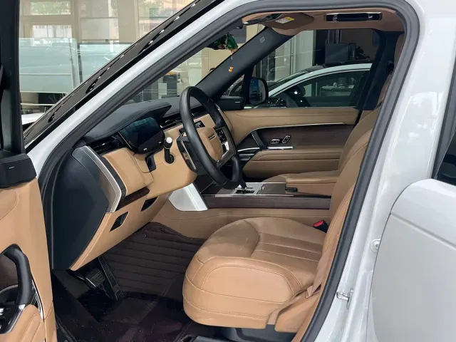 Land Rover Range Rover — Фото автомобиля 4