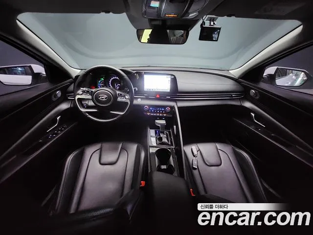 Hyundai Avante CN7 — Фото автомобиля 7