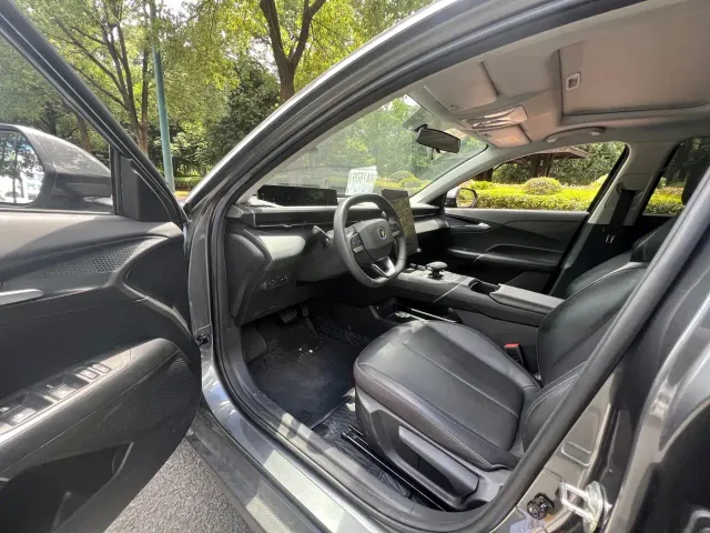 Changan Eado — Фото автомобиля 9