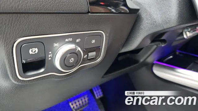 Mercedes-Benz GLA-Class — Фото автомобиля 24