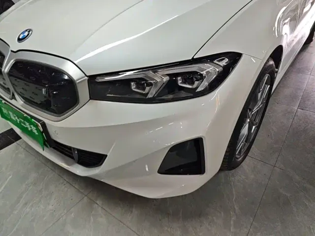 BMW i3 — Фото автомобиля 23