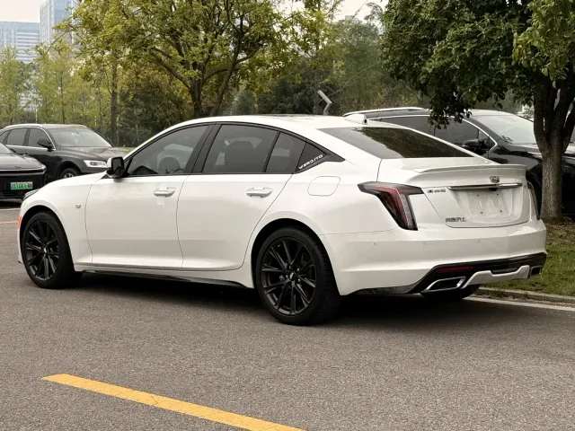 Cadillac CT5 — Фото автомобиля 8