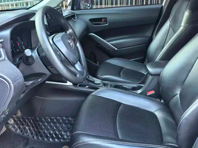 Toyota Corolla Cross — Фото автомобиля 7