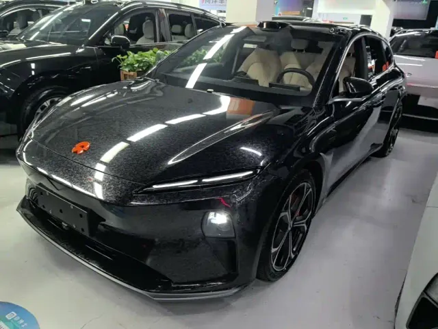 Фотография автомобиля — Nio ET5 Touring